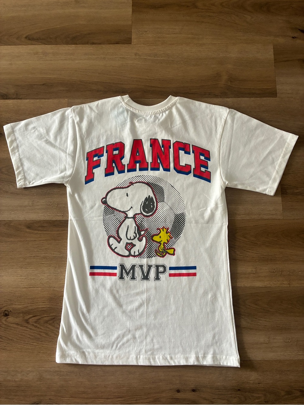 Peanuts Snoopy France MVP Graphic Tee White Shirt NWOT Size Small